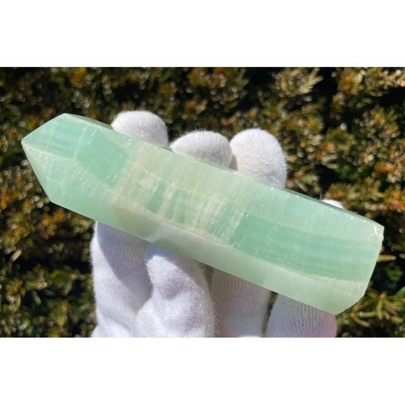 Hemimorphite tower - Picture 2 of 3